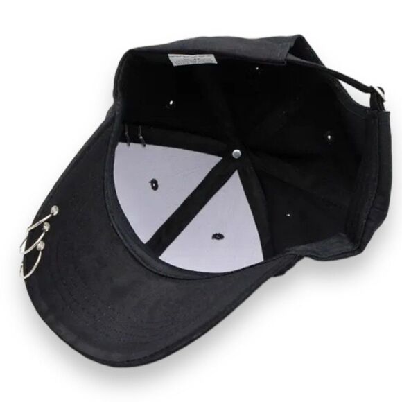 Stylish Silver Chain 0-Rings Black Baseball Cap - NEW - Picture 3 of 3